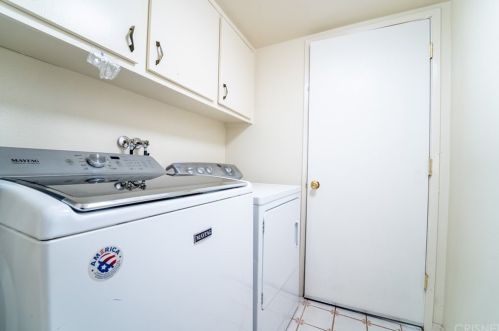 29000 Gladiolus Dr, Santa Clarita CA  91387-1828 exterior