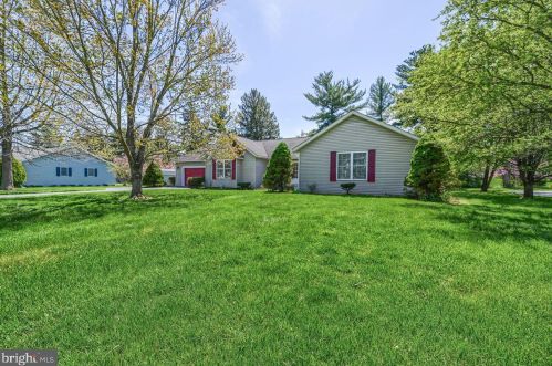 32 Beechwood Dr, Charnita PA  17320-9206 exterior