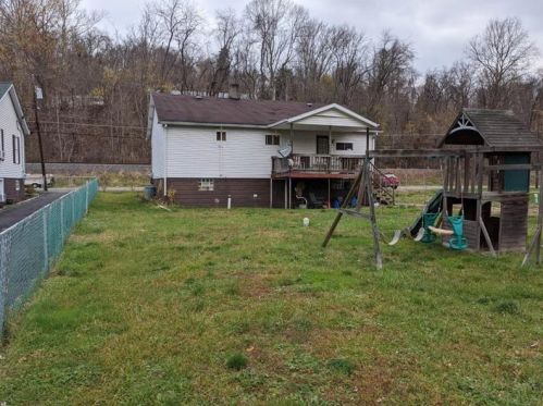 51 Vesta 7 Rd, West Brownsville, PA 15417-8680