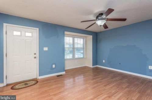 176 Founders Way, Strasburg VA  22657-3757 exterior