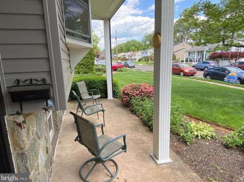 191 Hillside Dr, Pottstown, PA 19464-5037