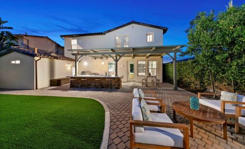 14570 Luna Media, San Diego, CA 92127-3605