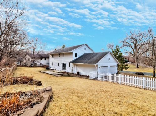 87 Emerson Ave, Saint Paul, MN 55118-2408