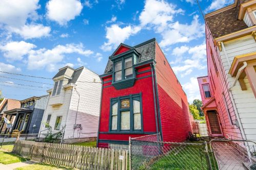 626 9th St, Newport, KY 41071-2257