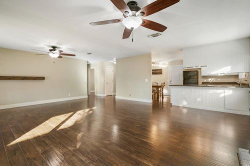 615 Devonshire Dr, Liberty Farms CA  95620-2210 exterior
