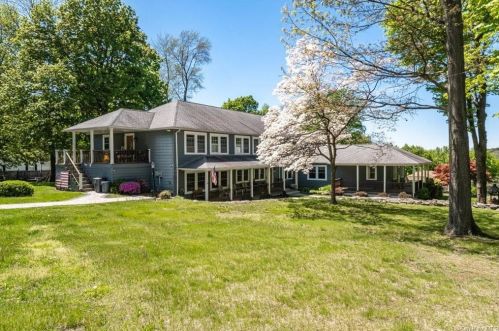 21 Derussey Ln, Cornwall, NY 12518-1017