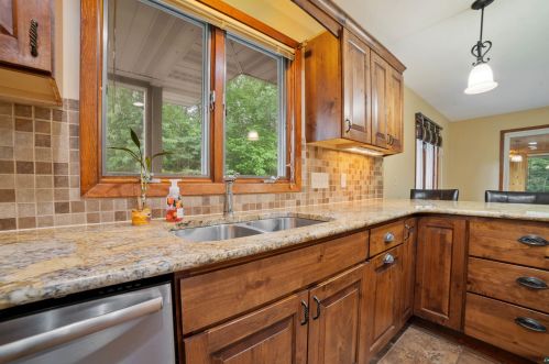 243 Nynas Rd, Esko, MN 55733-9618