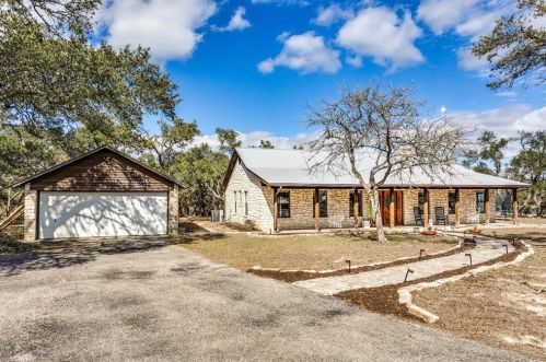 3000 Gatlin Creek Rd, Mount Sharp TX  78620-4908 exterior