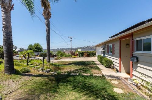 7031 Lewison Dr, San Diego, CA 92120-1264