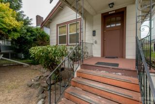 5513 11th Ave, Seattle WA  98107-3714 exterior