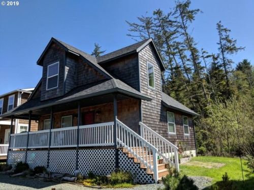 26505 Kittiwake Dr, Twin Rocks OR  97136-9500 exterior