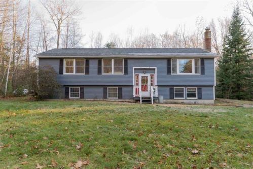 730 Side Dr, Alton, NH 03809-4726