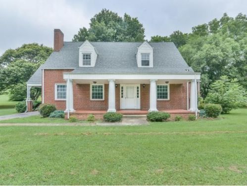 2829 Highway 126, Blountville, TN 37617-4238