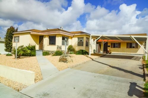 4135 Olive Ave, La Mesa, CA 91941-6106