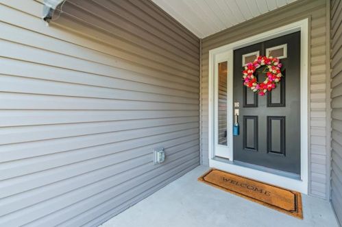 208 Rolling Hill Farm Dr, West Newton PA  15089-2809 exterior