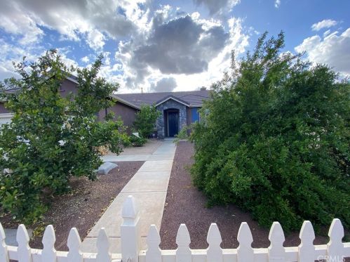 1187 Brookmeade Cir, Beaumont CA  92223-7024 exterior