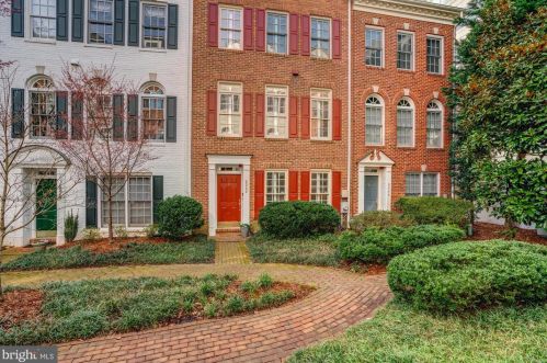 5342 43rd St, Washington, DC 20015-2008