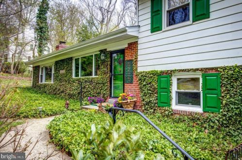 1366 Berwyn Paoli Rd, Berwyn, PA 19312-1860