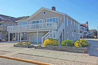 6709 Dune Dr, Avalon, NJ 08202-1157