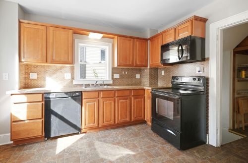 6046 37 Ave, Kenosha WI 53142-3336 exterior