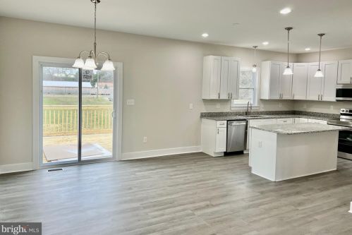 218 Cople Dr, Montross VA  22520-4147 exterior