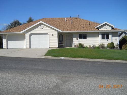 1858 Ivy Ave, Colville, WA 99114-9335