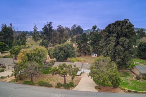 980 Primavera Ln, Nipomo CA  93444-9771 exterior