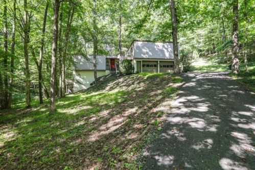 1141 Barrel Springs Hollow Rd, Franklin, TN 37069-4761