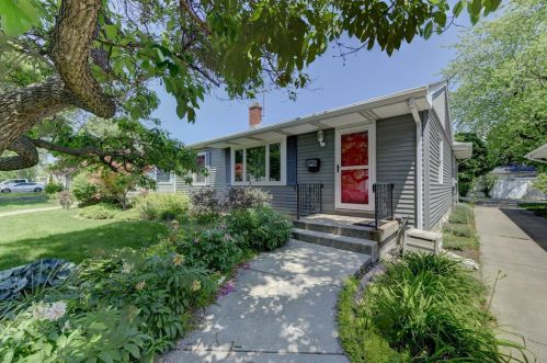 7603 Tapper Ave, Hammond, IN 46324-3020