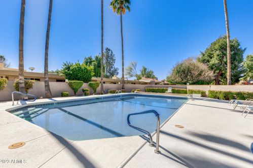 8177 Del Caverna Dr, Scottsdale AZ 85258-2361 exterior