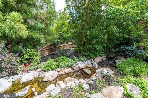 1599 Dreshertown Rd, Dresher PA  19025-1421 exterior