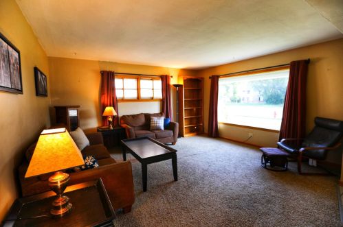 3682 Ramsey Ave, Cudahy WI 53110-3000 exterior