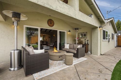 241 El Cajon Way, Los Gatos CA  95032-7661 exterior