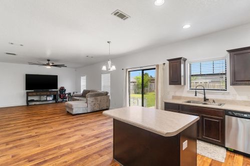 4951 Makenna Cir, Milton FL  32571-1175 exterior