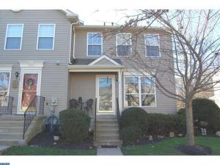 17 Woodbrook Dr, West Deptford, NJ 08051-2177