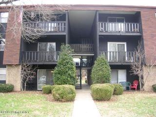 3508 Lodge Ln, Louisville, KY 40218-4903