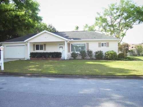 9982 175th St, Summerfield, FL 34491-8938