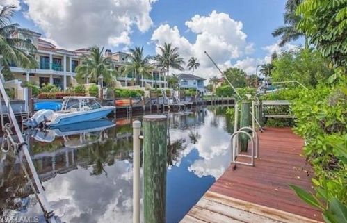 1125 Little Neck Ct, Naples, FL 34102-0575