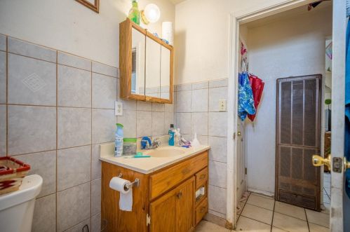 747 Prusso St, Livingston CA  95334-1136 exterior