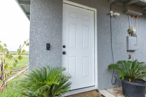 2617 Lincoln Blvd, Livingston CA  95334-9623 exterior