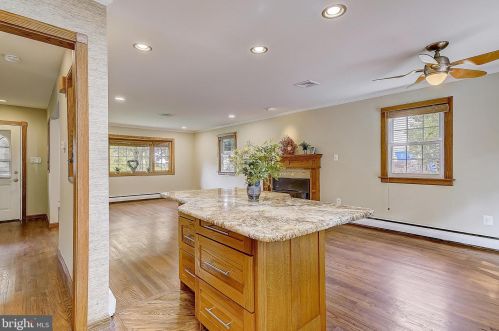 107 Bartholomew Rd, Berwyn PA  19312-1604 exterior