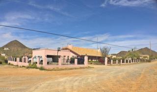 122 Yearling Rd, Phoenix, AZ 85085-2868