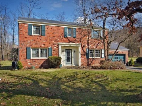 205 Woodlawn Dr, Trafford, PA 15085-1232