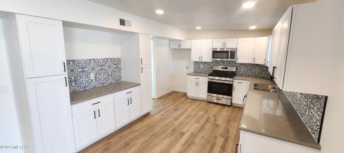 3411 Marc Dr, Tucson, AZ 85730-2431