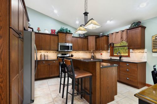 815 Granum St, Holmen WI  54636-9553 exterior