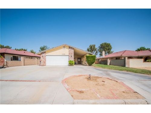 27476 Cloverleaf Dr, Helendale, CA 92342-7747