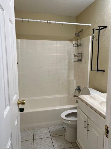 2216 59 St, Galveston TX 77551-5458 exterior