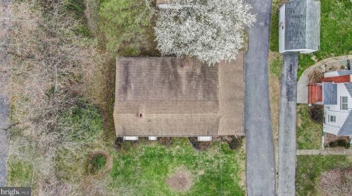 1527 Bear Corbitt Rd, Bear DE  19701-1529 exterior