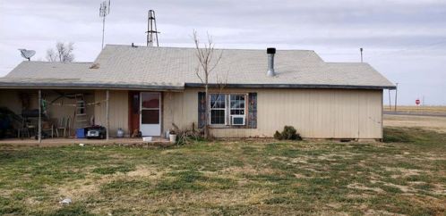 2104 Highway 137, La Mesa, TX 79331-5945