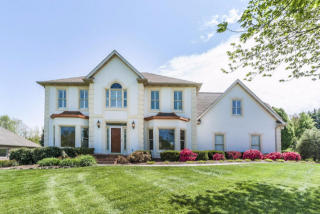 236 Twinleaf Ln, Knoxville, TN 37920-9270